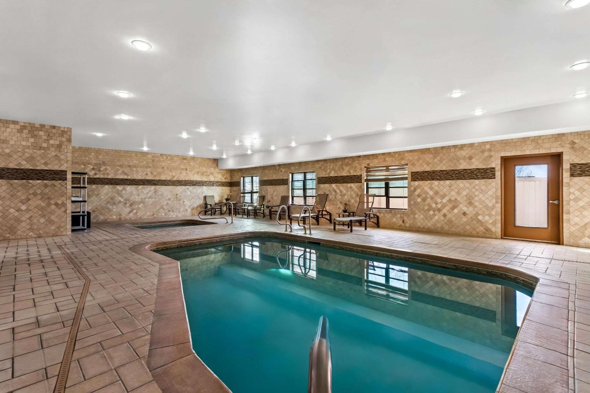 Comfort Suites Розуел Екстериор снимка
